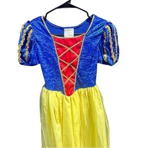 Snow White costume with red cape yellow blue gold sequins EUC girls size 8/10